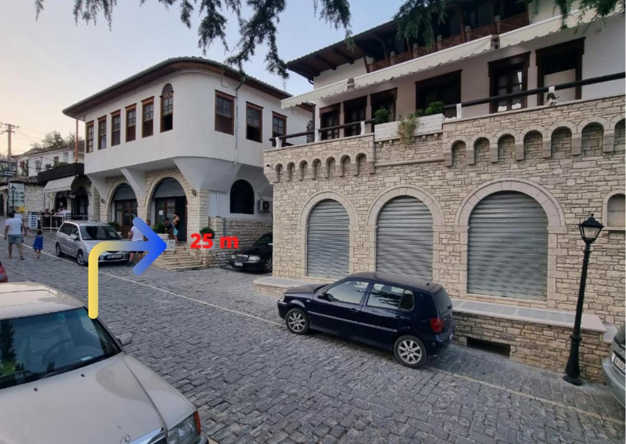 Herta Apartment Berat Kültér fotó