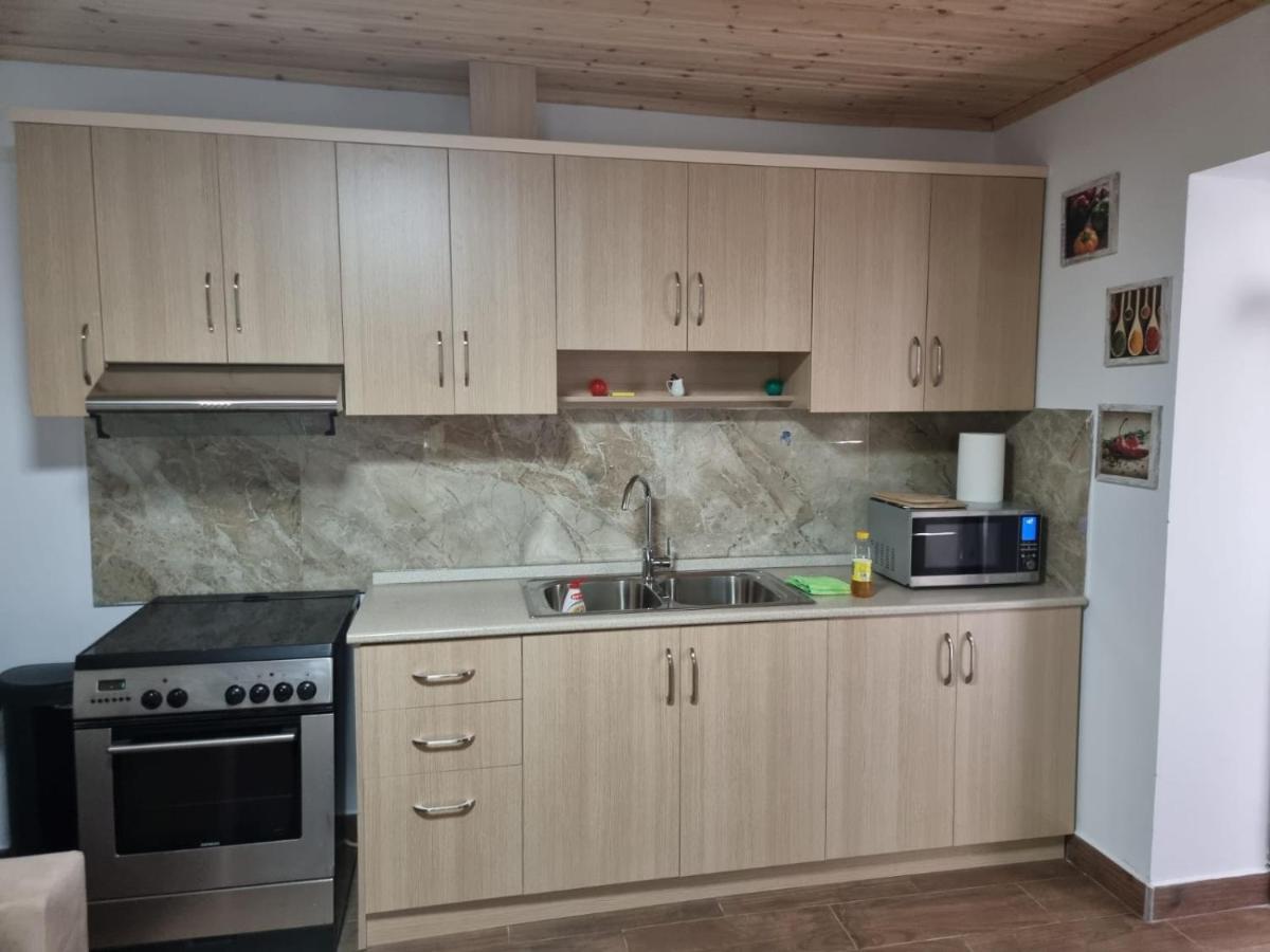Herta Apartment Berat Kültér fotó